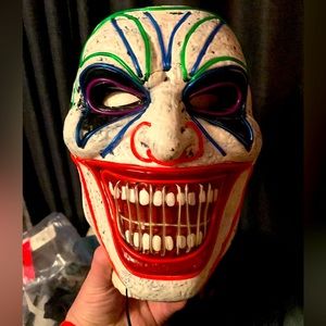 Light up led mask very comfy